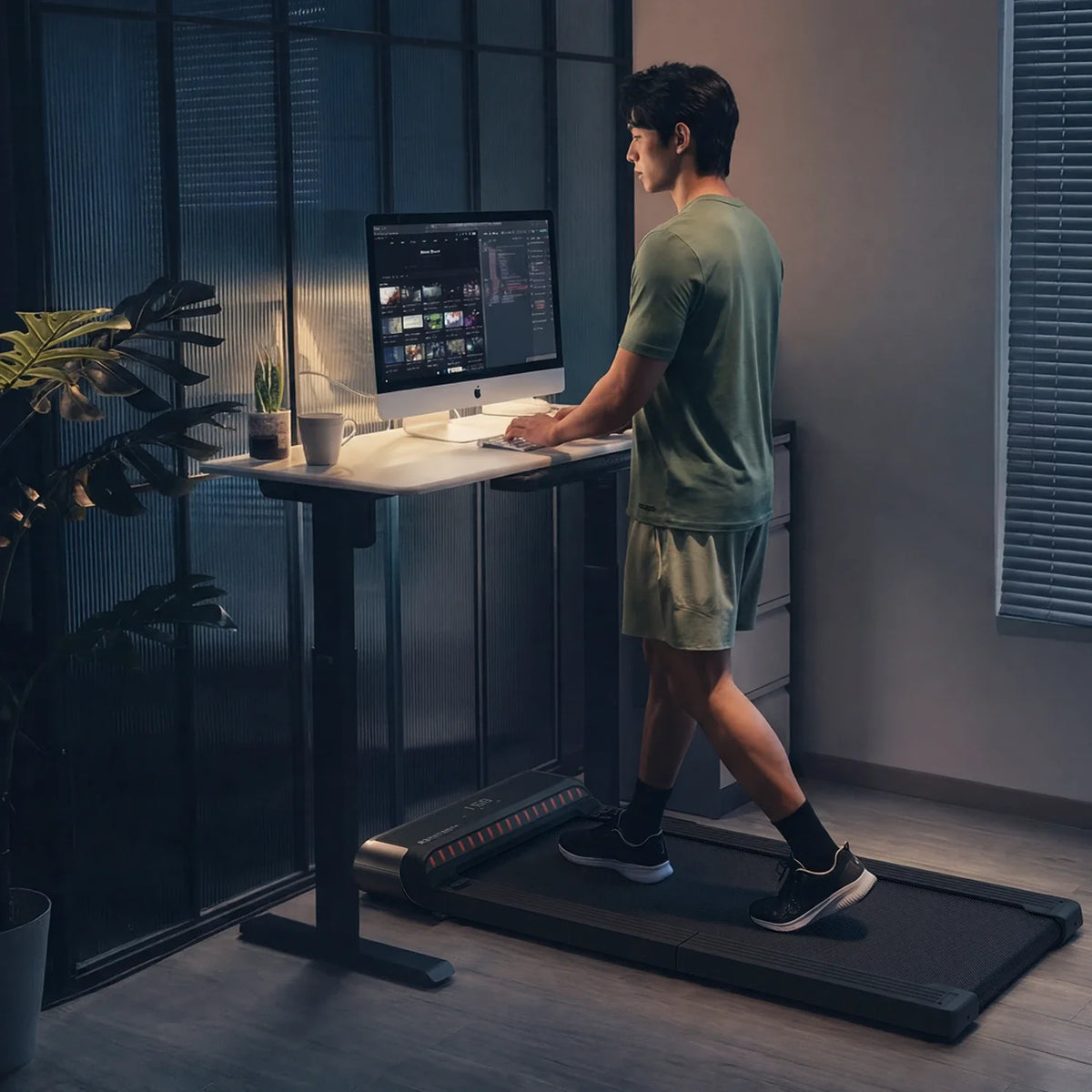 WalkingPad R3 Foldable Under Desk Treadmill by WalkingPad
